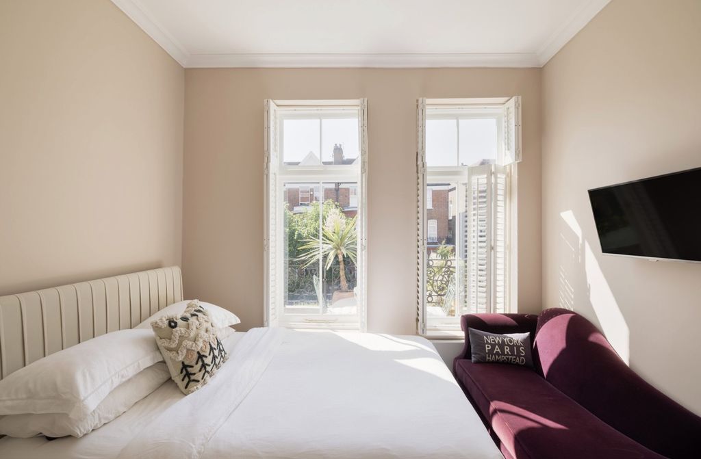 Canfield Gardens South Hampstead